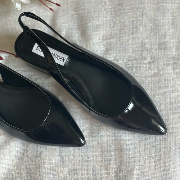 NEW STEVE MADDEN sling back sandals (with box) - Picture 8 of 8